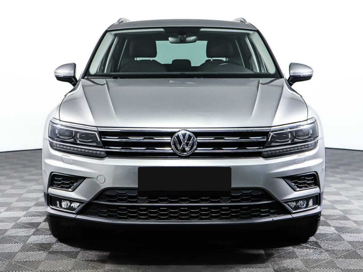 Volkswagen Tiguan 2018 года с пробегом. Фото: #1