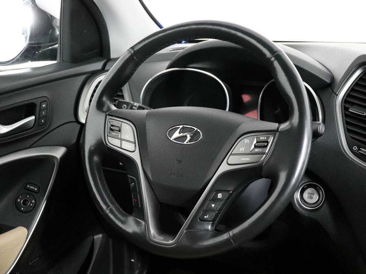 Hyundai Santa Fe 2018 года с пробегом. Фото: #15