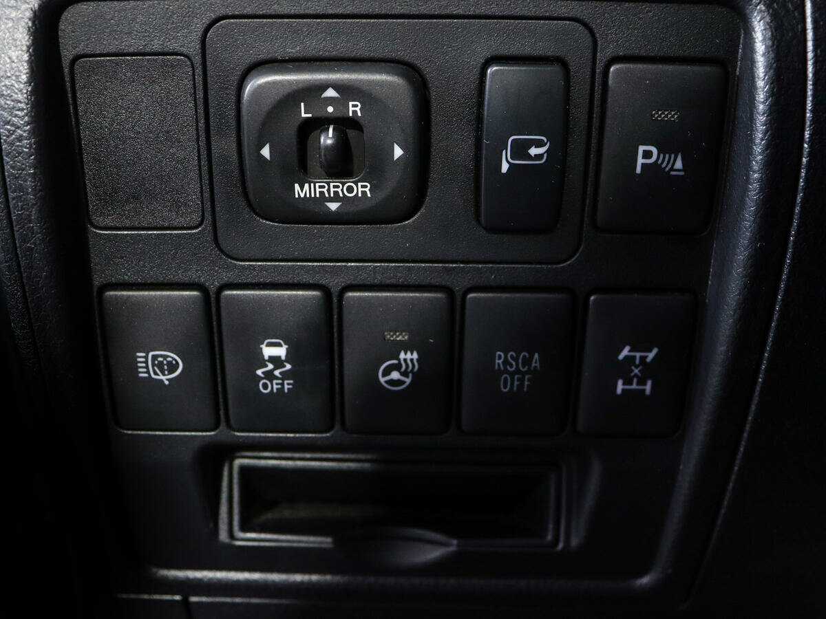 Toyota Land Cruiser 2012 года с пробегом. Фото: #19