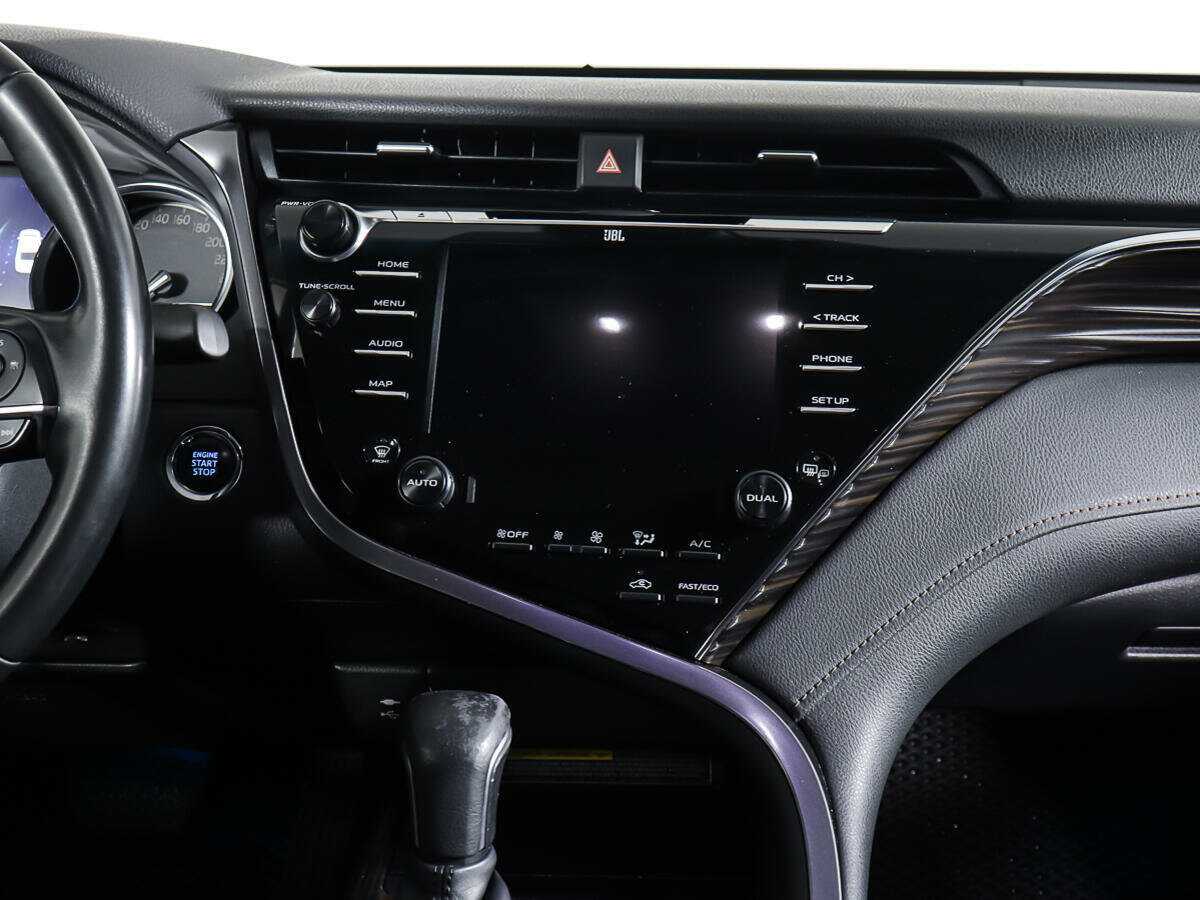 Toyota Camry 2021 года с пробегом. Фото: #13