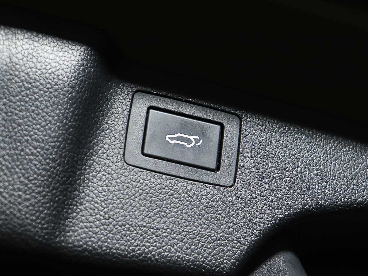 Hyundai Santa Fe 2016 года с пробегом. Фото: #19