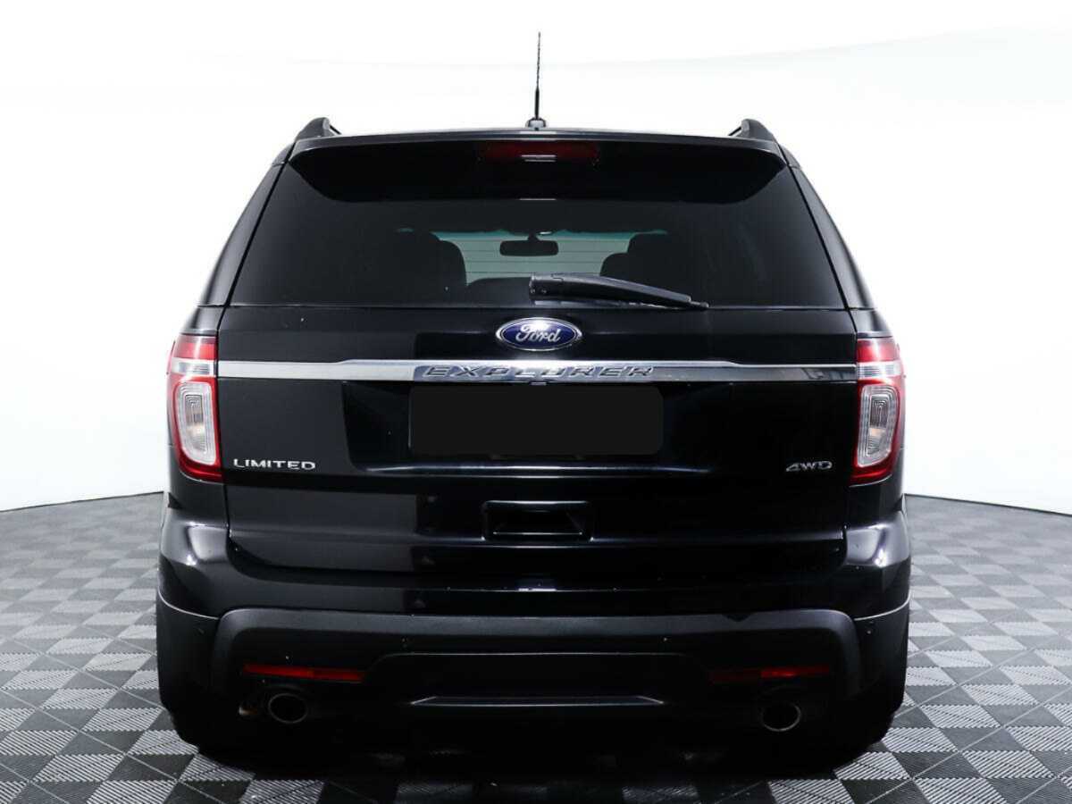 Ford Explorer 2013 года с пробегом. Фото: #5