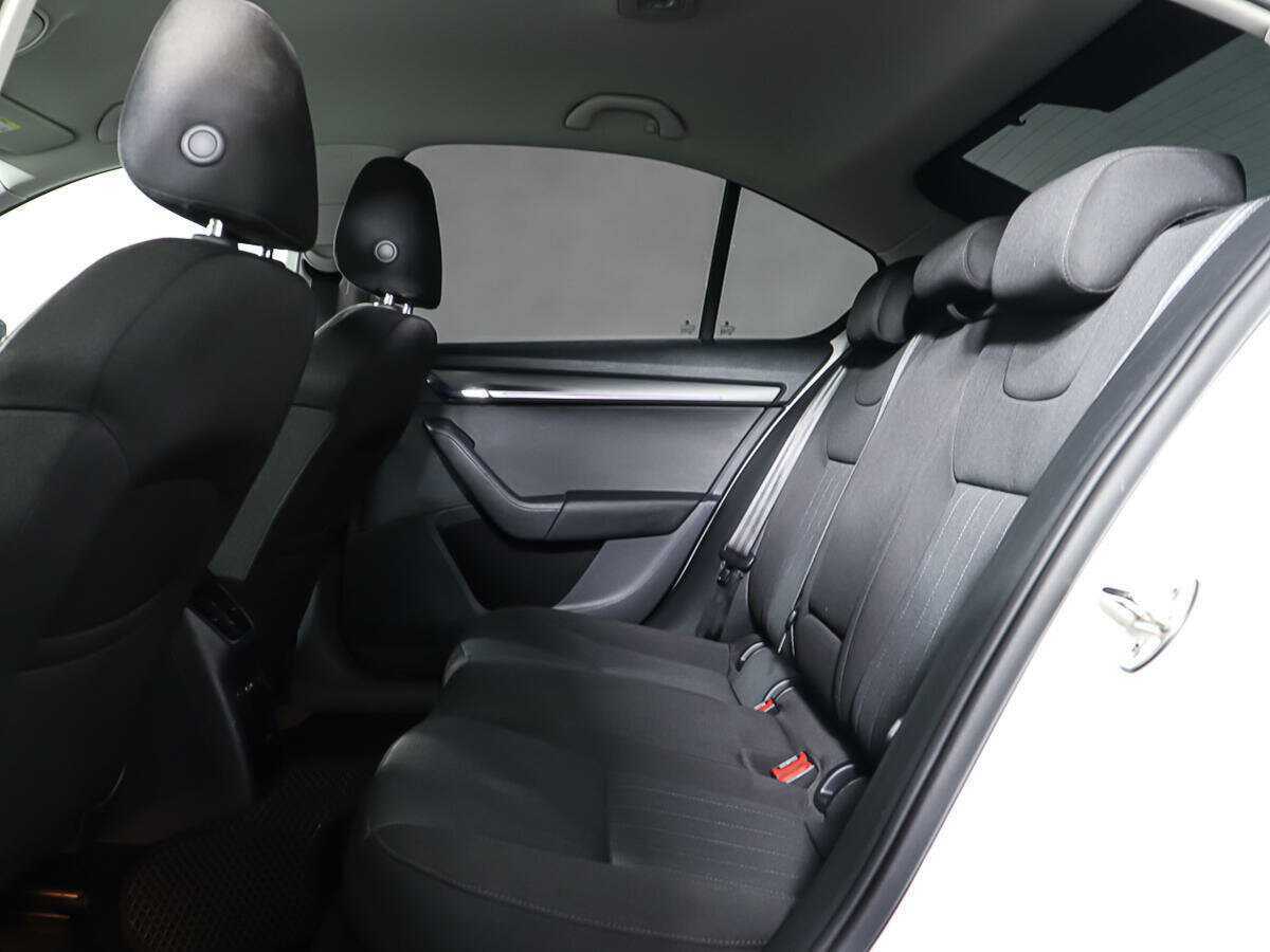 Skoda Octavia 2019 года с пробегом. Фото: #9
