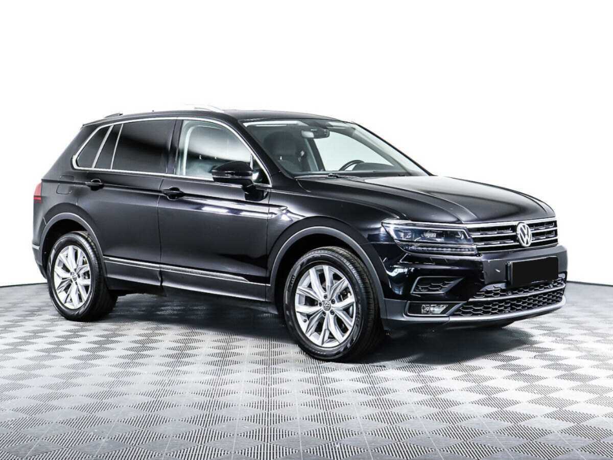 Volkswagen Tiguan 2018 года с пробегом. Фото: #2