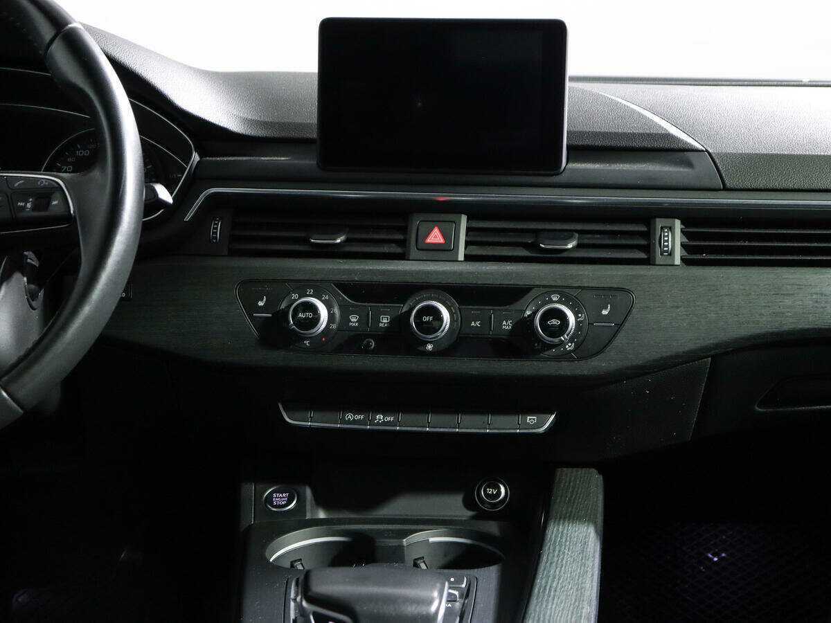 Audi A4 2017 года с пробегом. Фото: #10