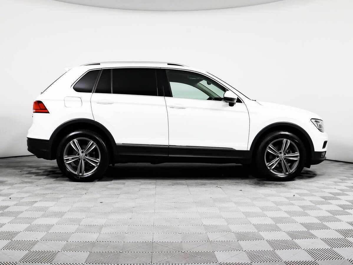 Volkswagen Tiguan 2017 года с пробегом. Фото: #3