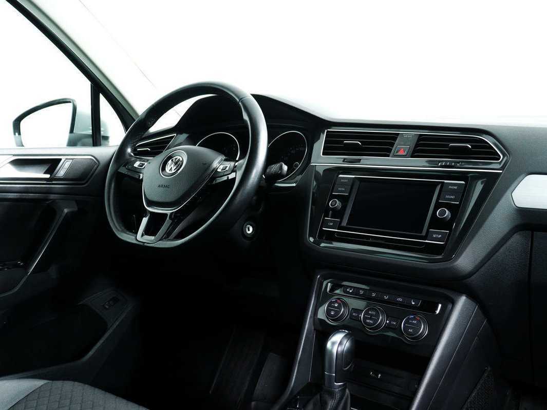 Volkswagen Tiguan 2017 года с пробегом. Фото: #8