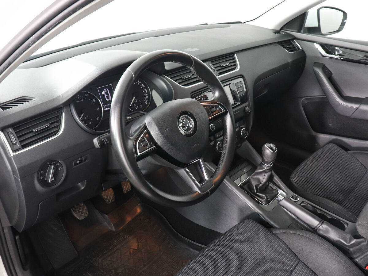 Skoda Octavia 2015 года с пробегом. Фото: #8