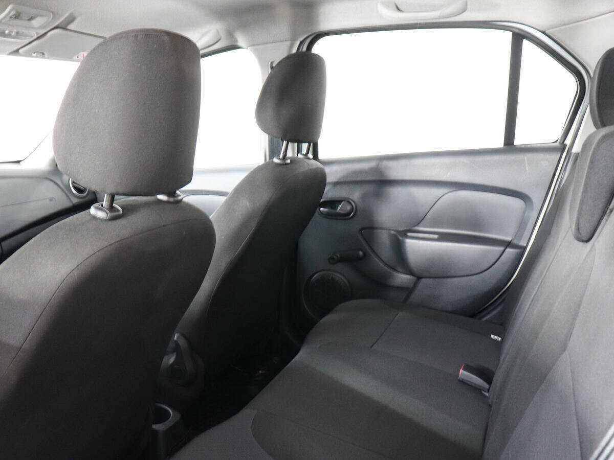 Renault Logan 2019 года с пробегом. Фото: #11