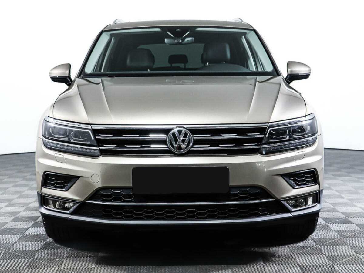 Volkswagen Tiguan 2017 года с пробегом. Фото: #1