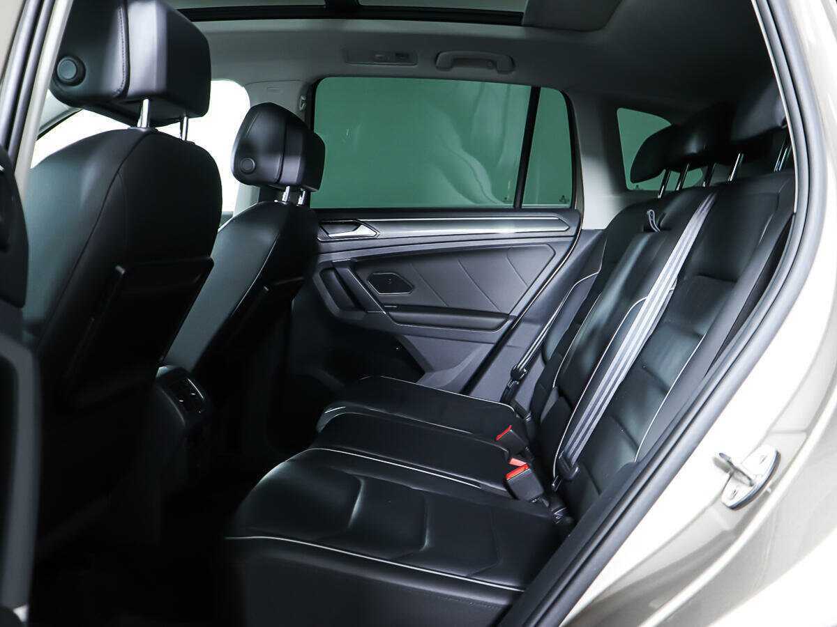 Volkswagen Tiguan 2017 года с пробегом. Фото: #11