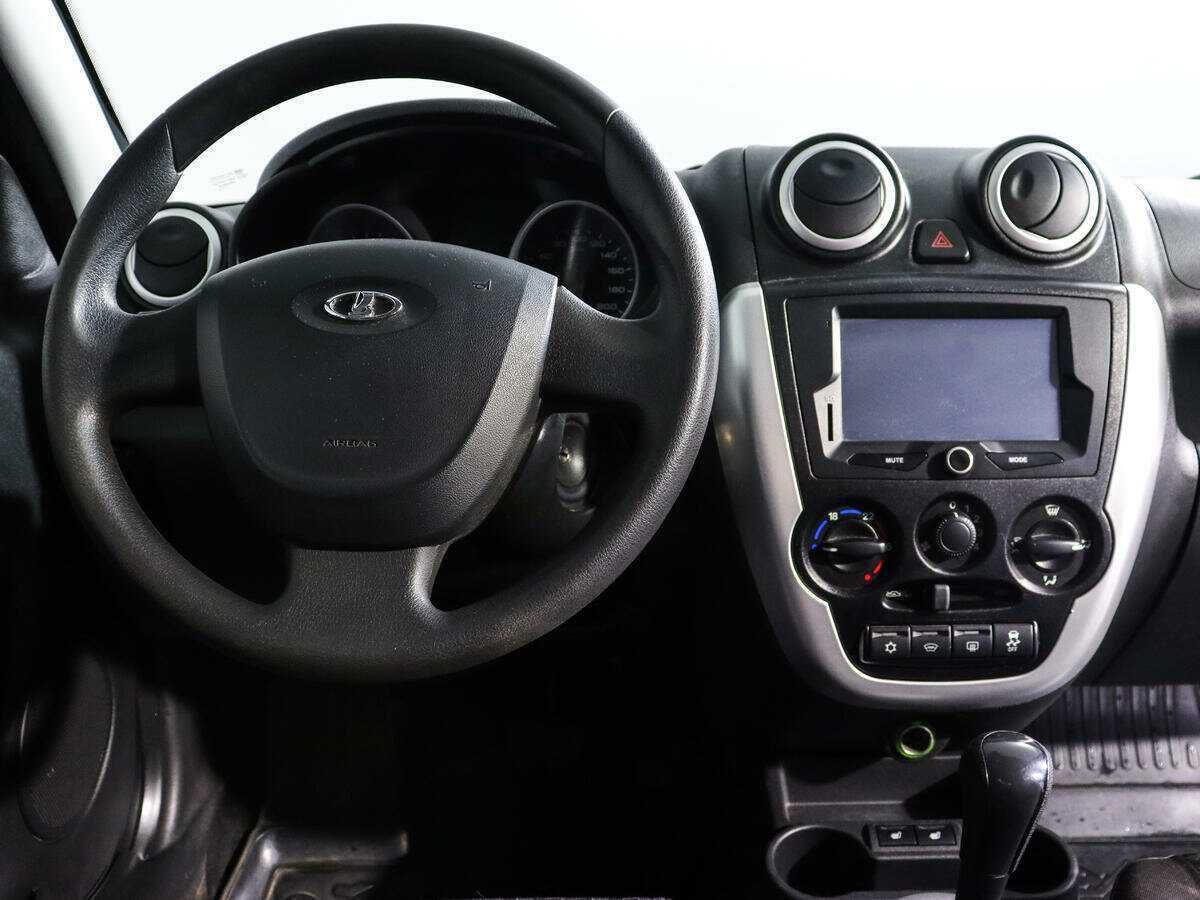 Б/У Лада (ВАЗ) Гранта 2016 года. Фото: #9