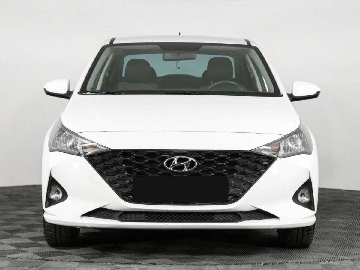 Hyundai Solaris 2021 года с пробегом. Фото: #1