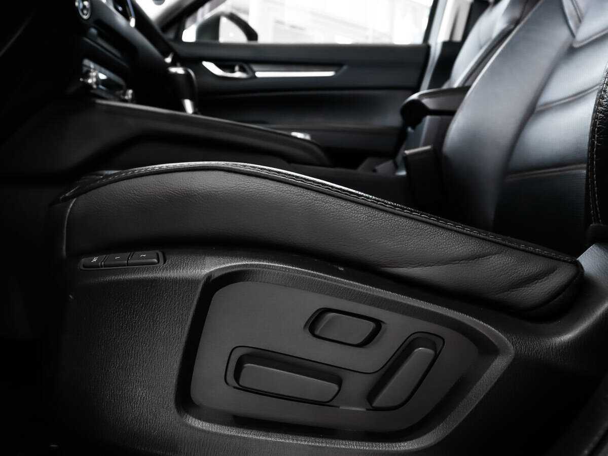 Mazda CX-5 2019 года с пробегом. Фото: #9