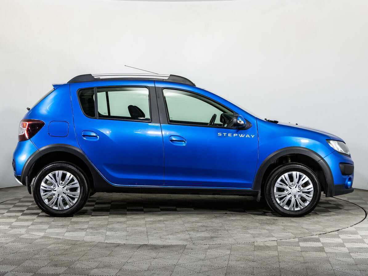 Renault Sandero 2017 года с пробегом. Фото: #3