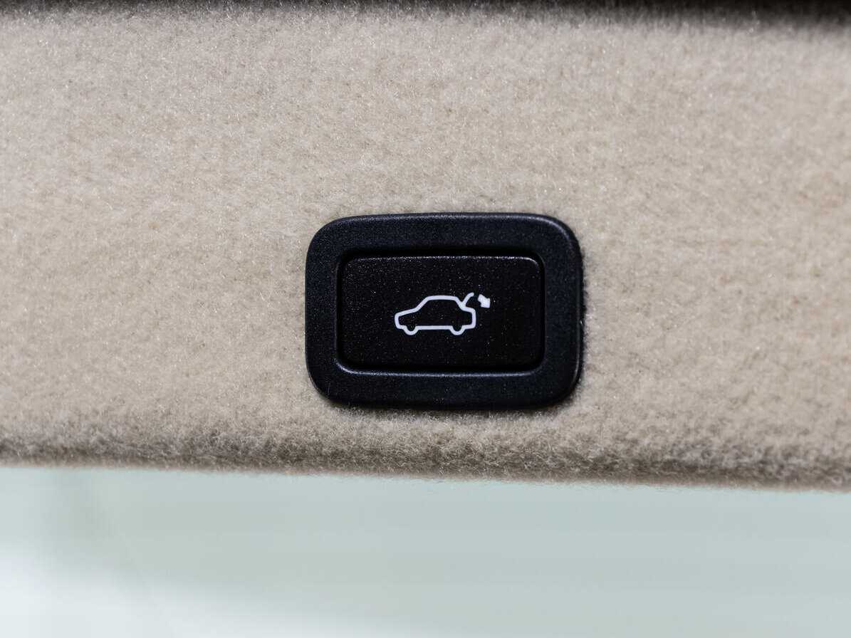 Volvo XC60 2016 года с пробегом. Фото: #14