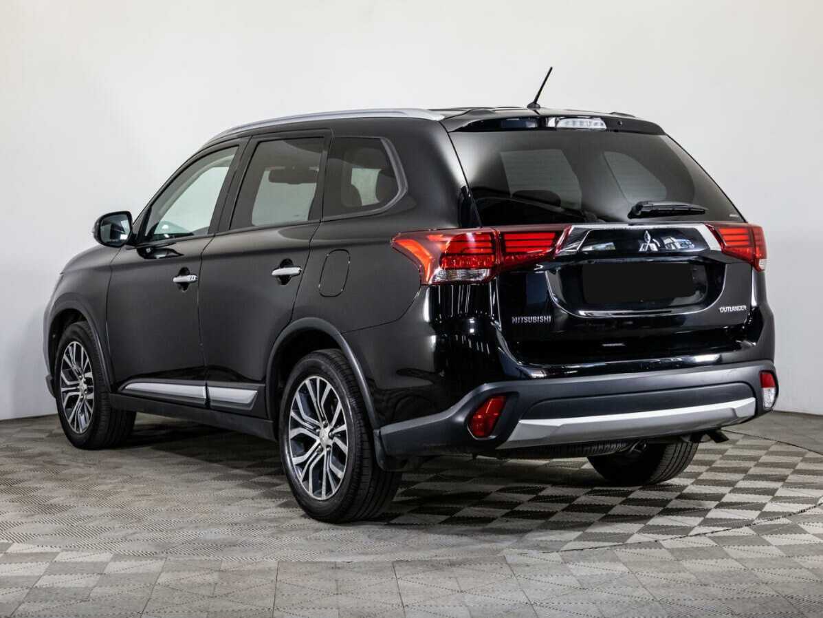 Mitsubishi Outlander 2015 года с пробегом. Фото: #5