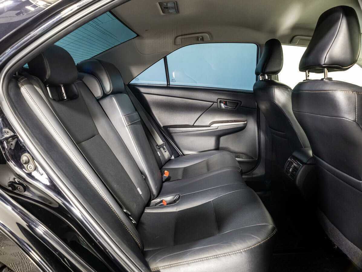 Toyota Camry 2016 года с пробегом. Фото: #12