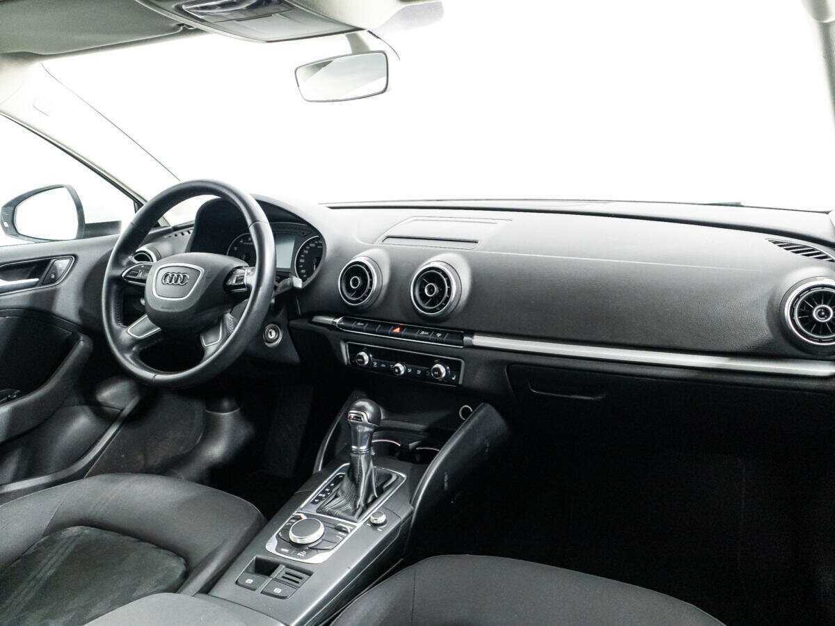 Audi A3 2015 года с пробегом. Фото: #8