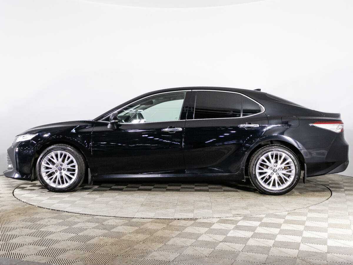 Toyota Camry 2018 года с пробегом. Фото: #7