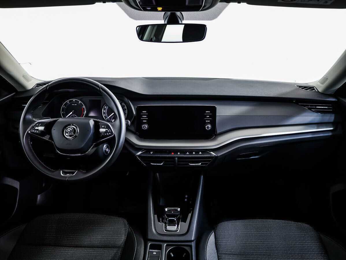 Skoda Octavia 2021 года с пробегом. Фото: #8