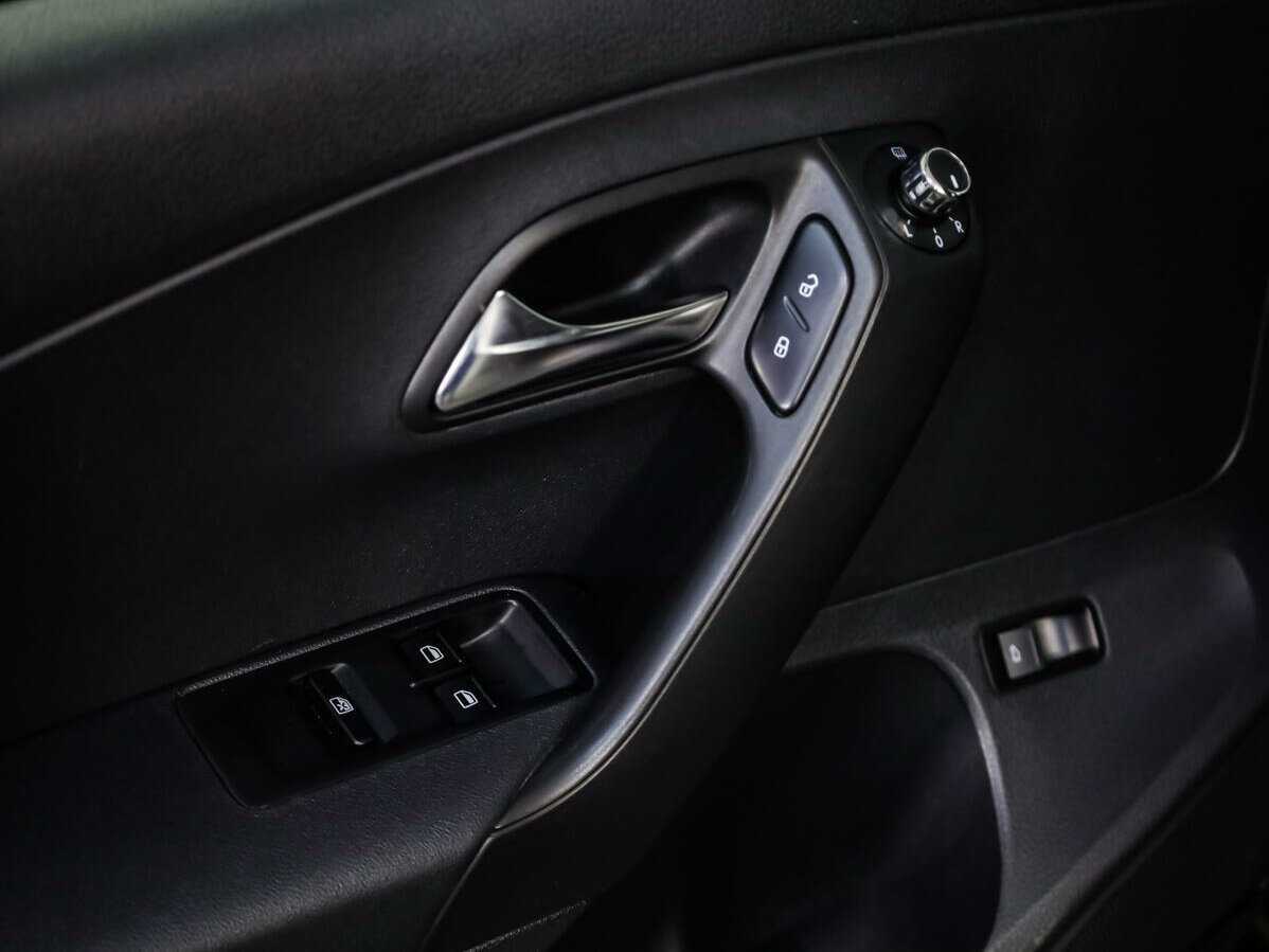 Volkswagen Polo 2016 года с пробегом. Фото: #13