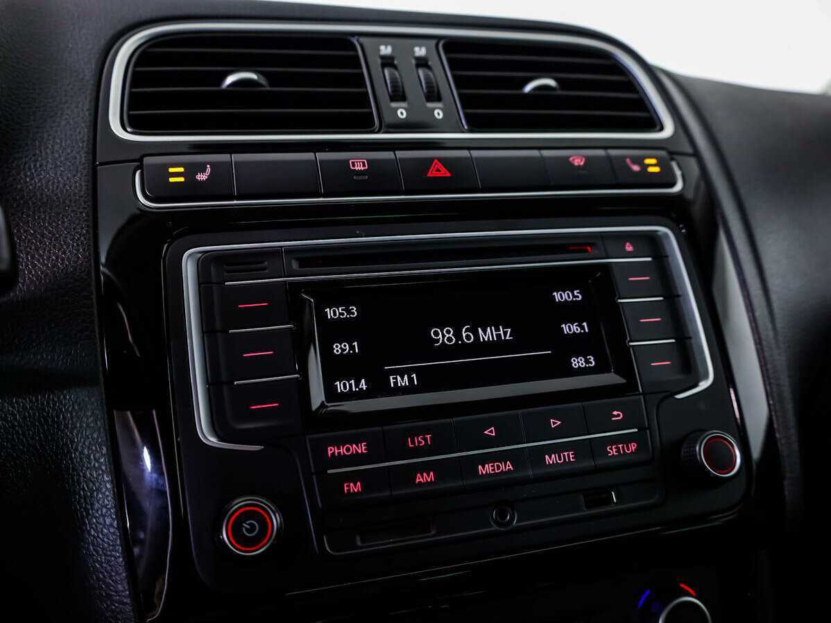 Volkswagen Polo 2017 года с пробегом. Фото: #12