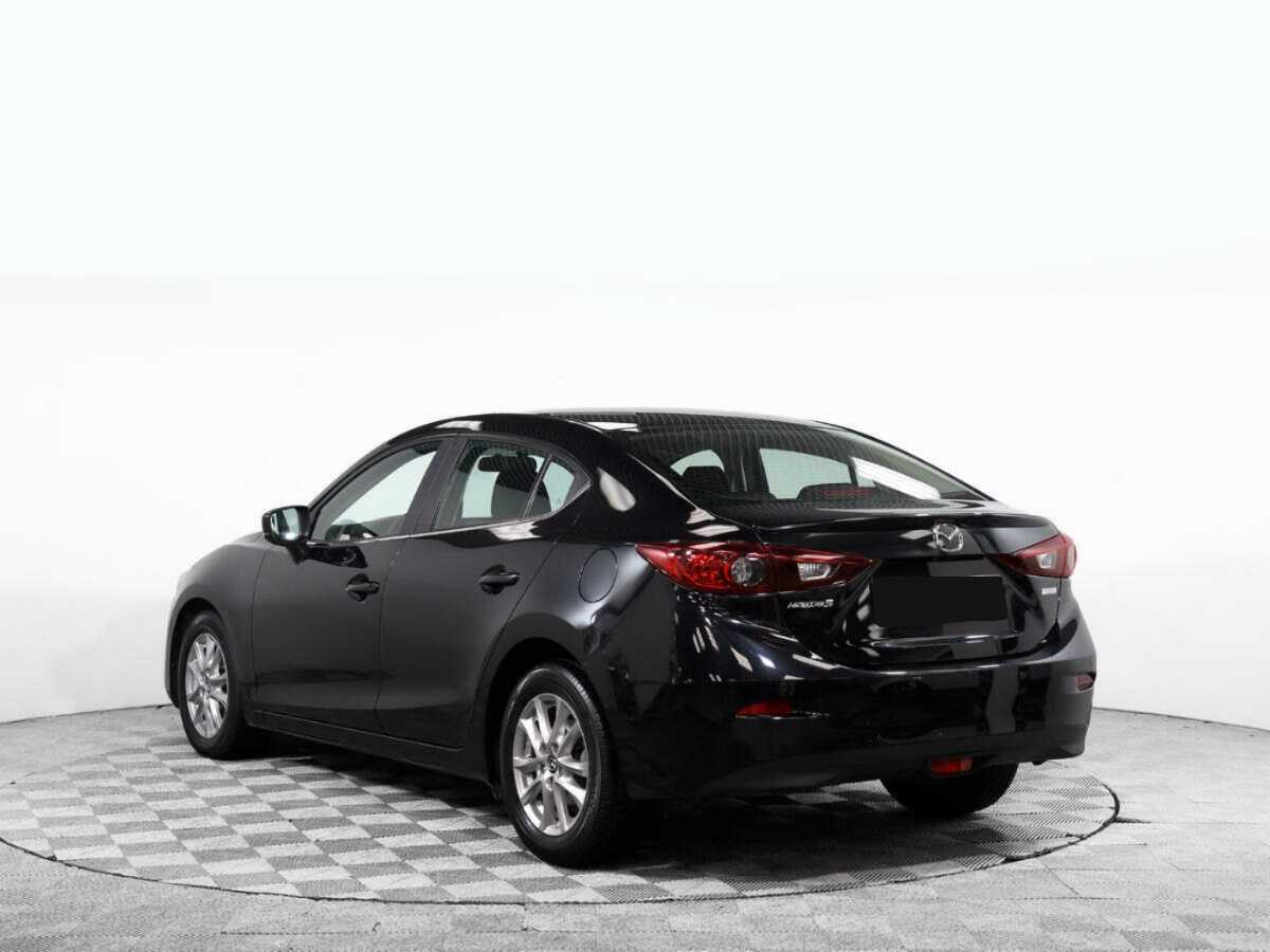 Mazda 3 2017 года с пробегом. Фото: #5