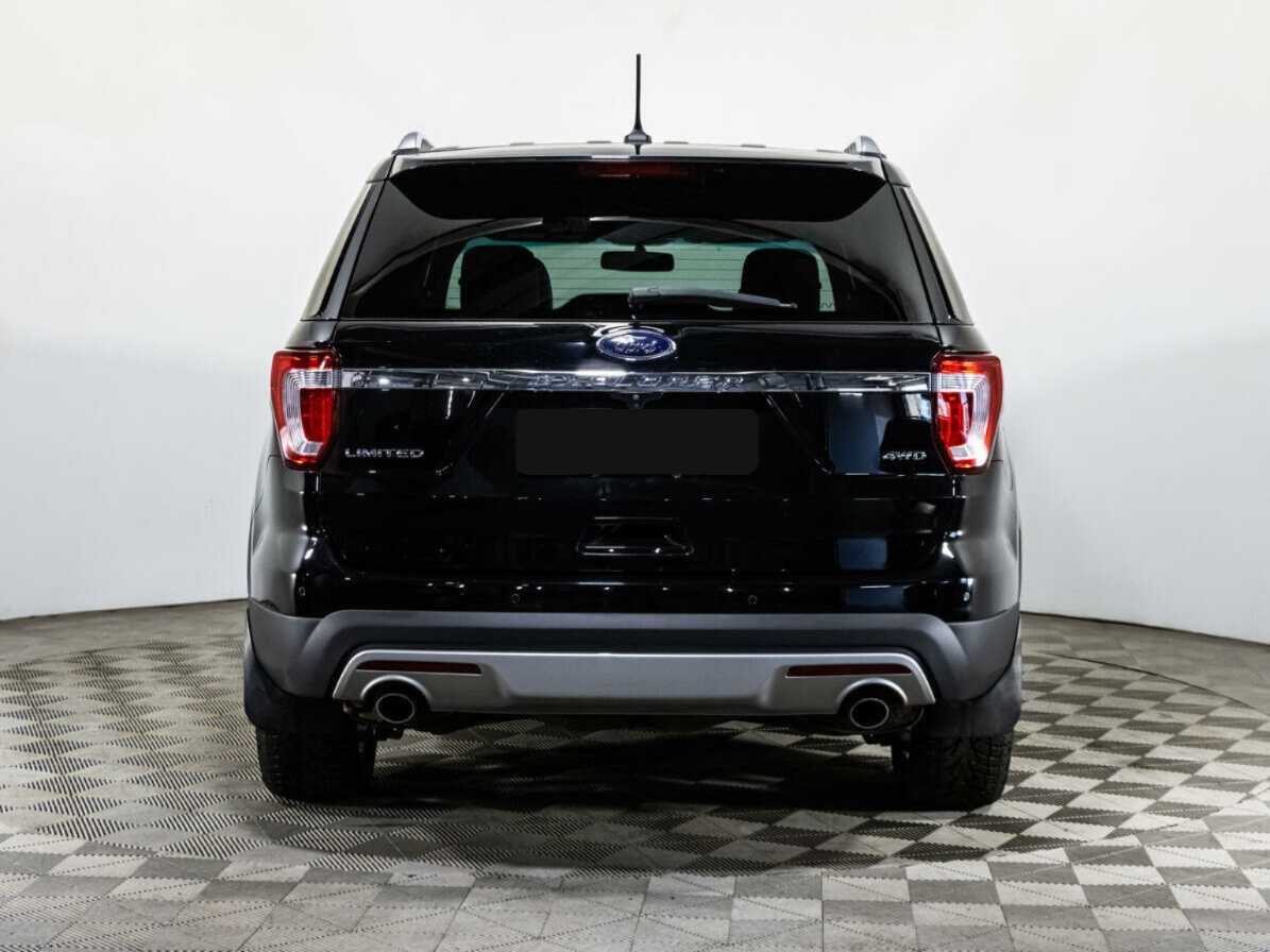 Ford Explorer 2016 года с пробегом. Фото: #4