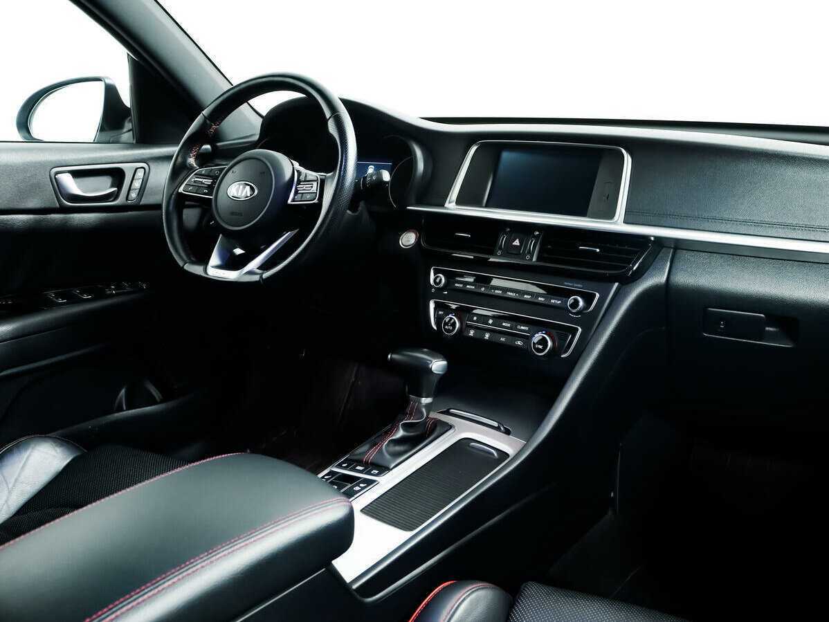 Kia Optima 2018 года с пробегом. Фото: #8