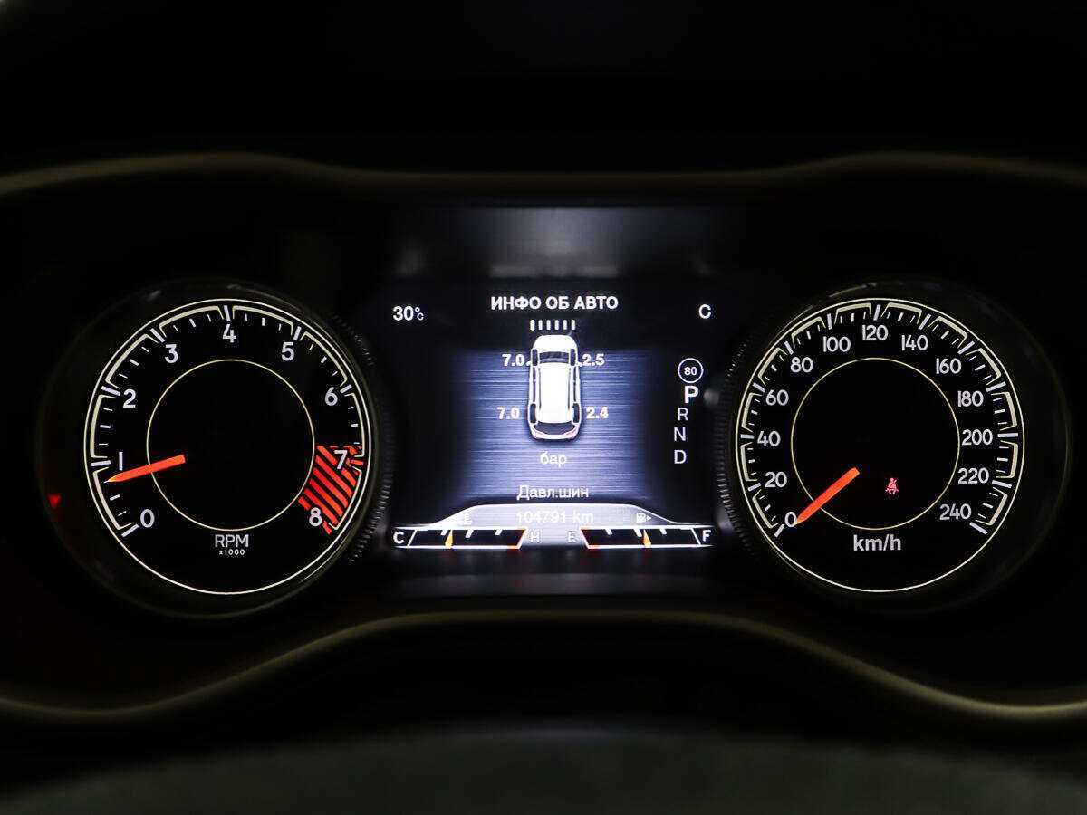 Jeep Cherokee 2014 года с пробегом. Фото: #15