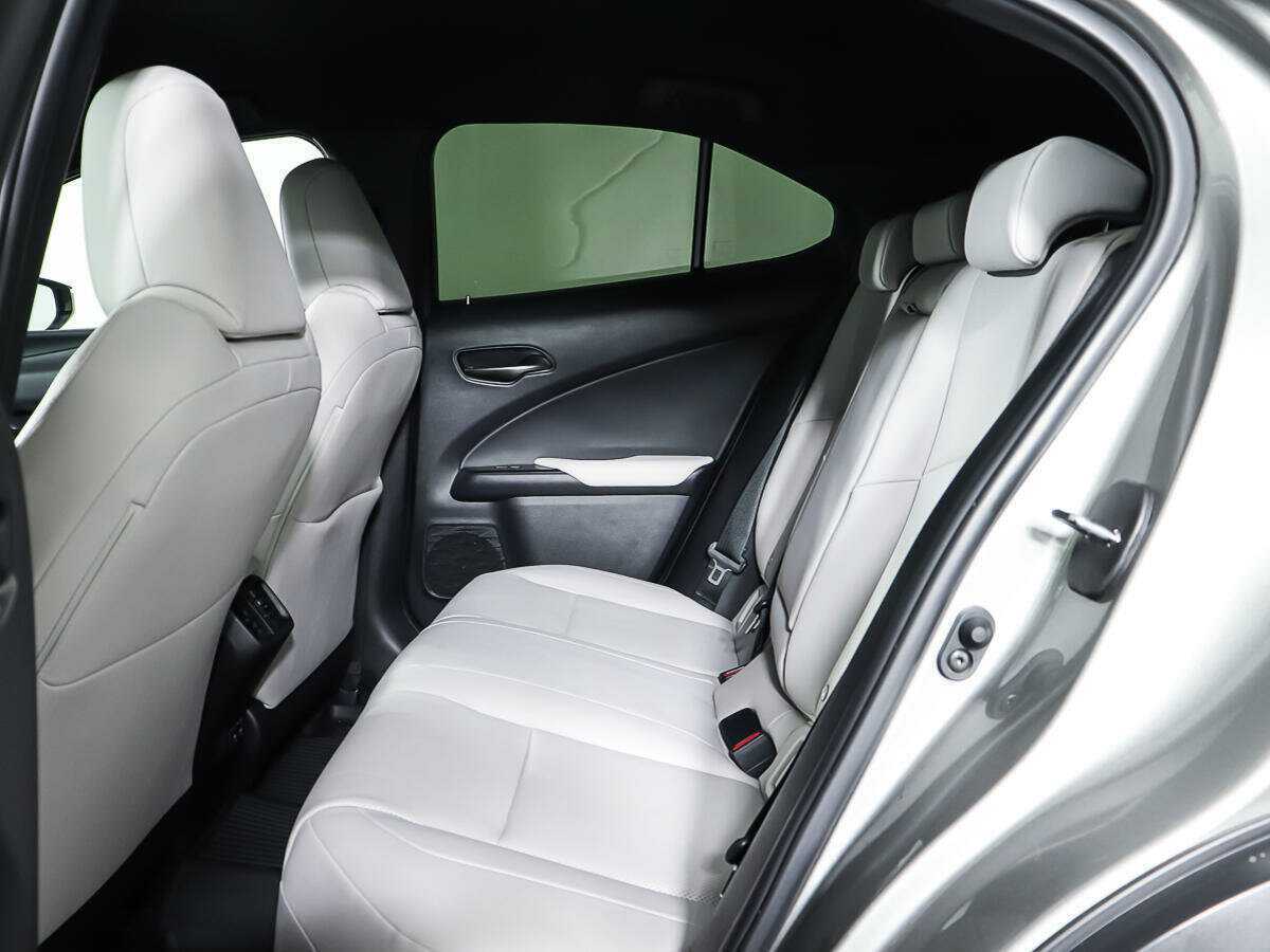 Lexus UX 2019 года с пробегом. Фото: #8