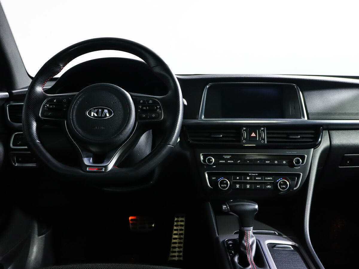 Kia Optima 2017 года с пробегом. Фото: #11