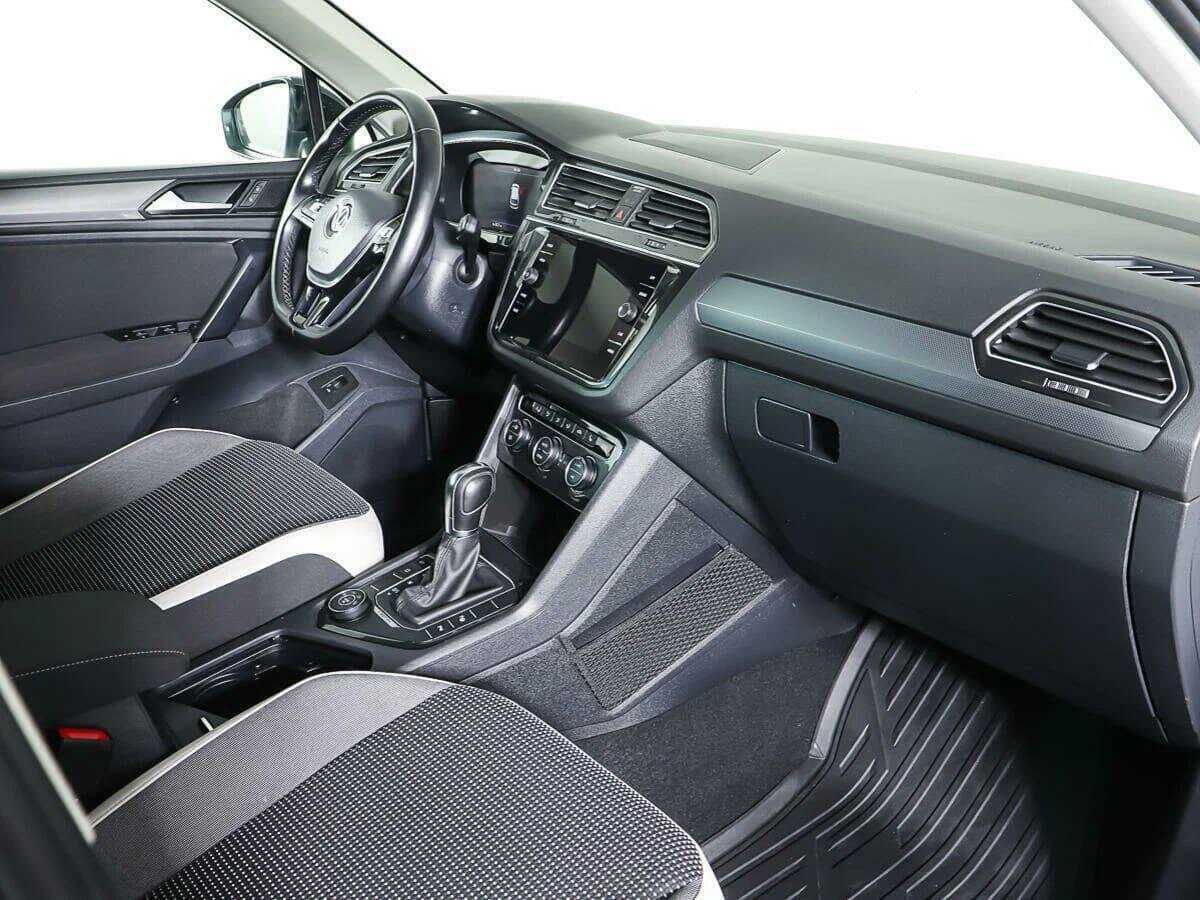 Volkswagen Tiguan 2018 года с пробегом. Фото: #8
