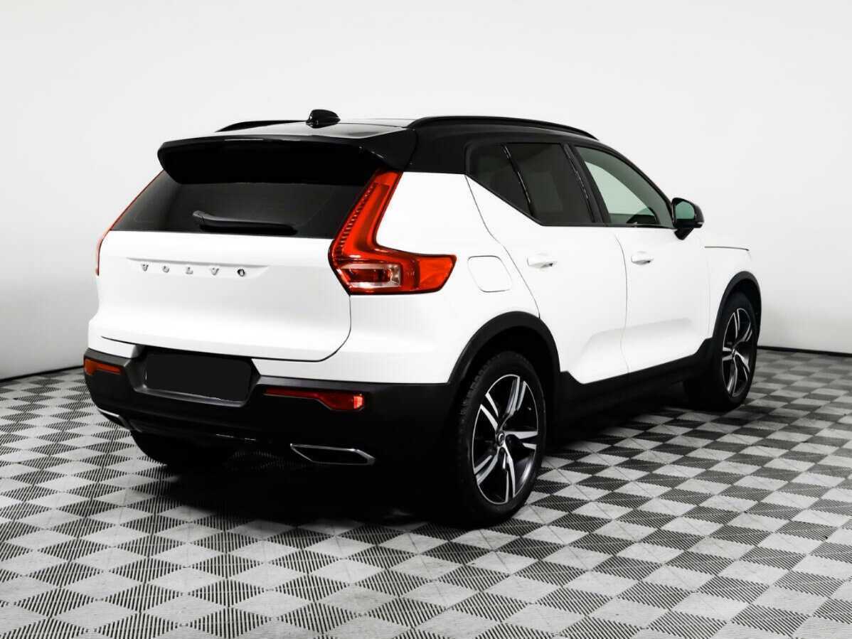 Volvo XC40 2020 года с пробегом. Фото: #3