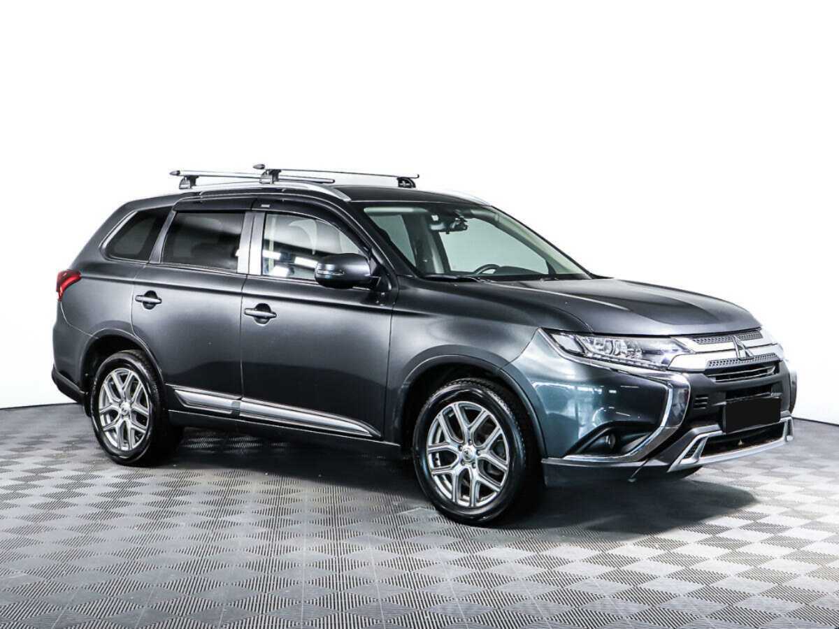 Mitsubishi Outlander 2020 года с пробегом. Фото: #2