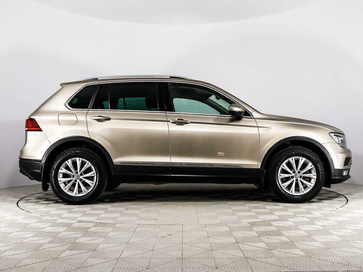 Volkswagen Tiguan 2017 года с пробегом. Фото: #3