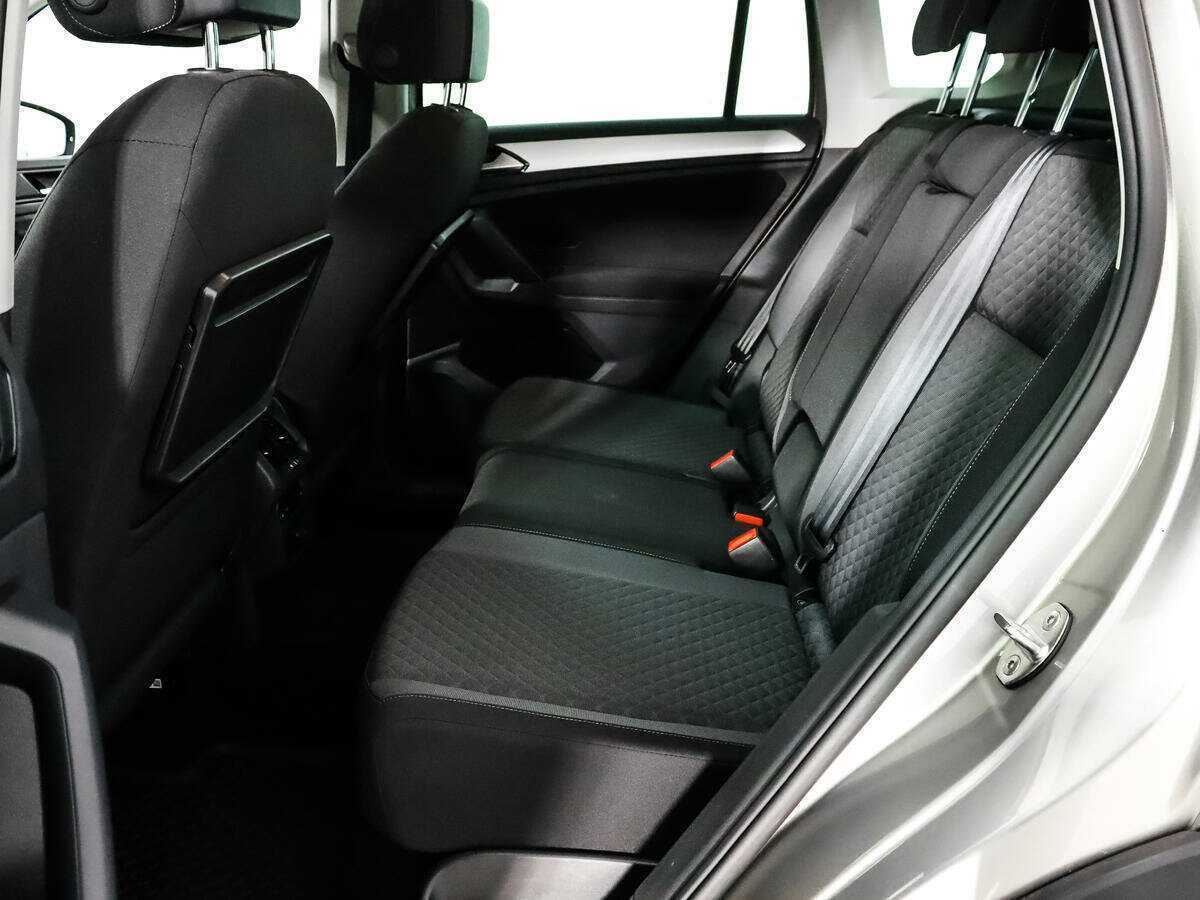 Volkswagen Tiguan 2017 года с пробегом. Фото: #9