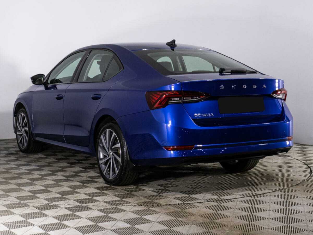 Skoda Octavia 2021 года с пробегом. Фото: #6