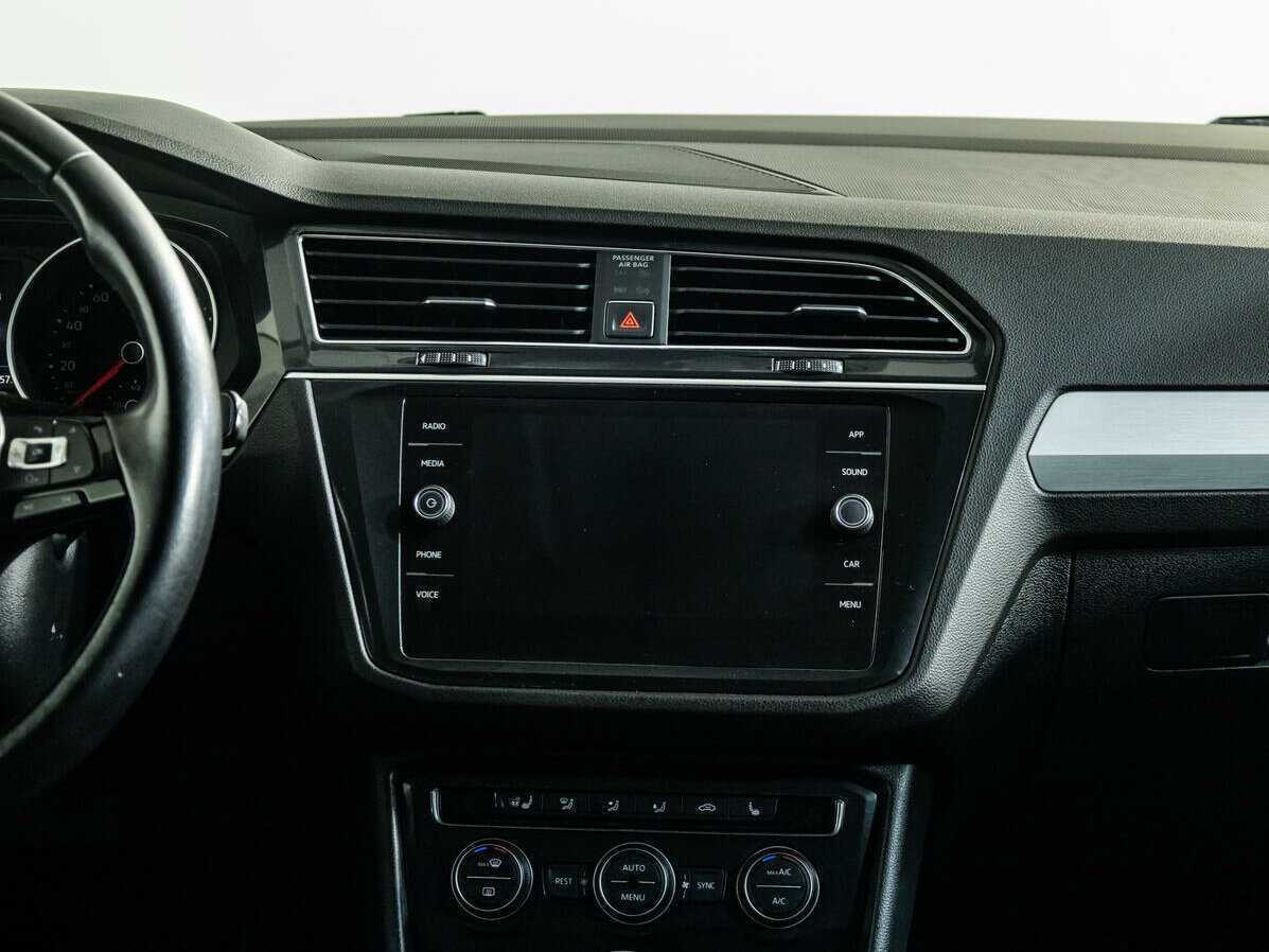 Volkswagen Tiguan 2018 года с пробегом. Фото: #12