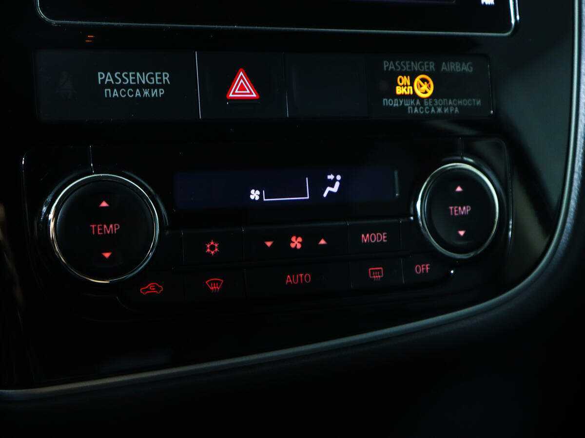 Mitsubishi Outlander 2017 года с пробегом. Фото: #15