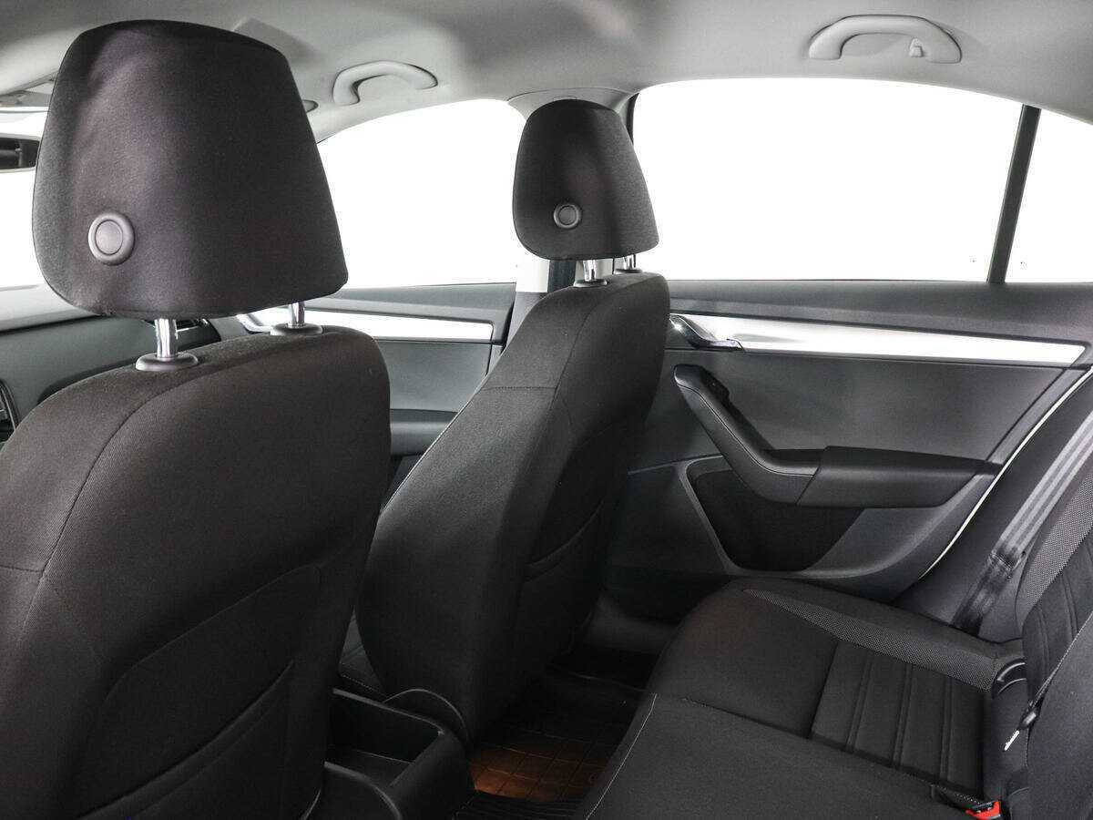 Skoda Octavia 2018 года с пробегом. Фото: #11