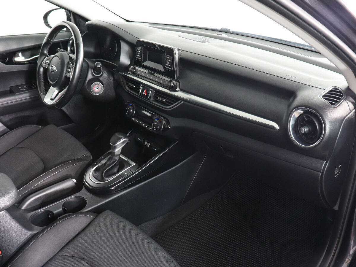 Kia Cerato 2018 года с пробегом. Фото: #9