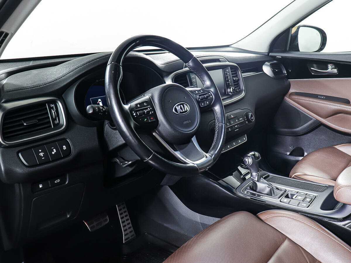 Kia Sorento 2017 года с пробегом. Фото: #12