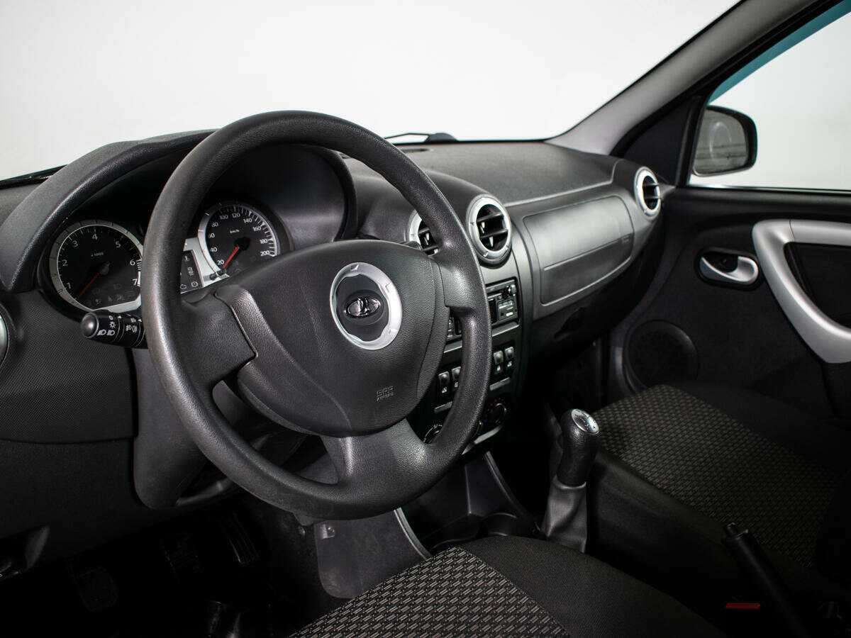 Lada (ВАЗ) Largus 2015 года с пробегом. Фото: #9