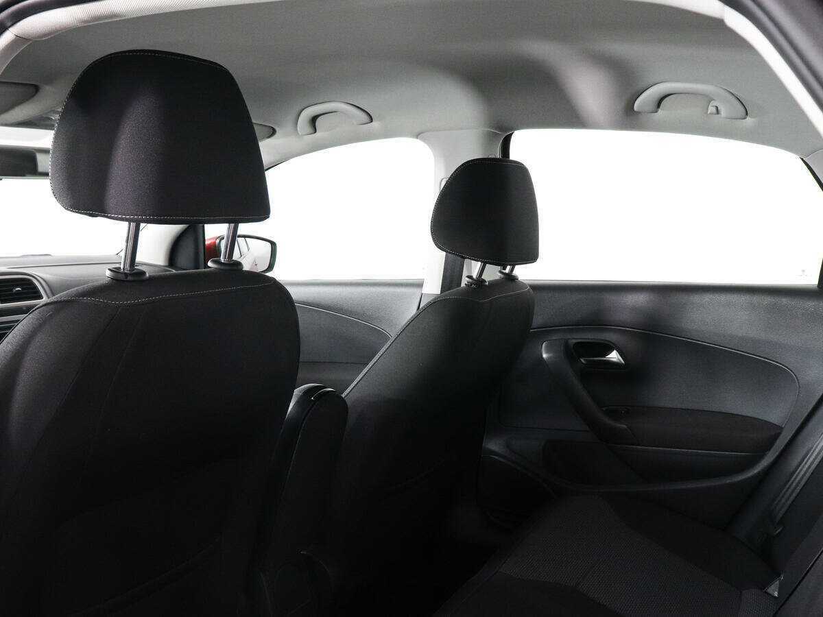 Volkswagen Polo 2015 года с пробегом. Фото: #7