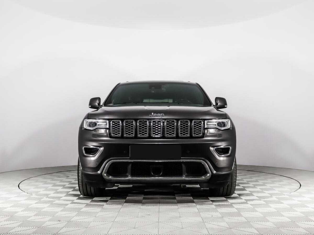 Jeep Grand Cherokee 2016 года с пробегом. Фото: #1