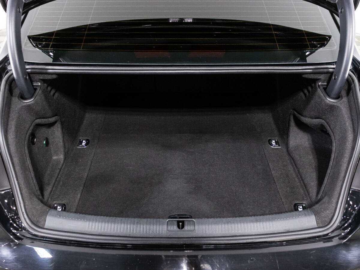 Audi A4 2017 года с пробегом. Фото: #14