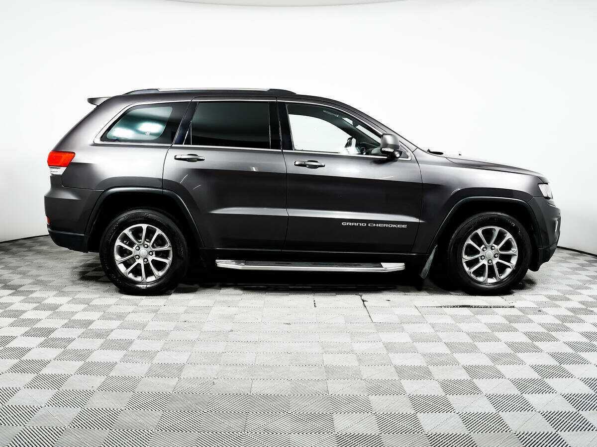 Jeep Grand Cherokee 2013 года с пробегом. Фото: #3