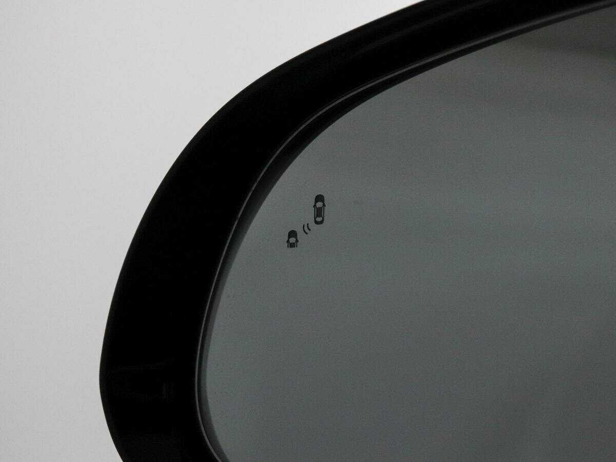 Hyundai Santa Fe 2018 года с пробегом. Фото: #17